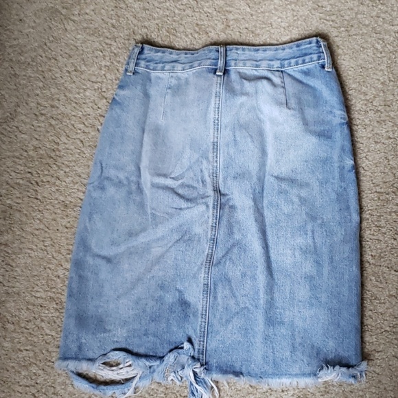 Forever 21 Distressed Denim High Waisted Skirt - Picture 4 of 4
